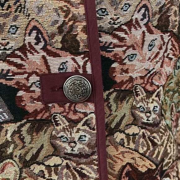 1990’s Cat Tapestry Collared Overcoat with Large Pockets and Metal   Buttons Bla - Picture 3 of 11